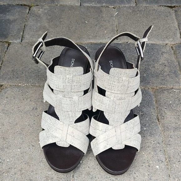 Donald J Pliner Metallic Suede Wedge Sandal - Picture 1 of 8